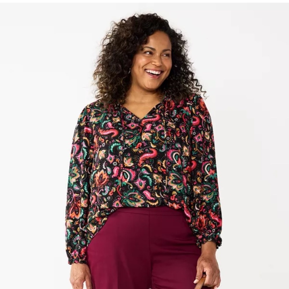 Croft & Barrow Tiered Floral Flowey Blouse Top Long Sleeve Red V Neck Casual